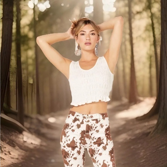 Sadie & Sage Tops - Sadie & Sage Wait a Minute white smocked tank top NWT